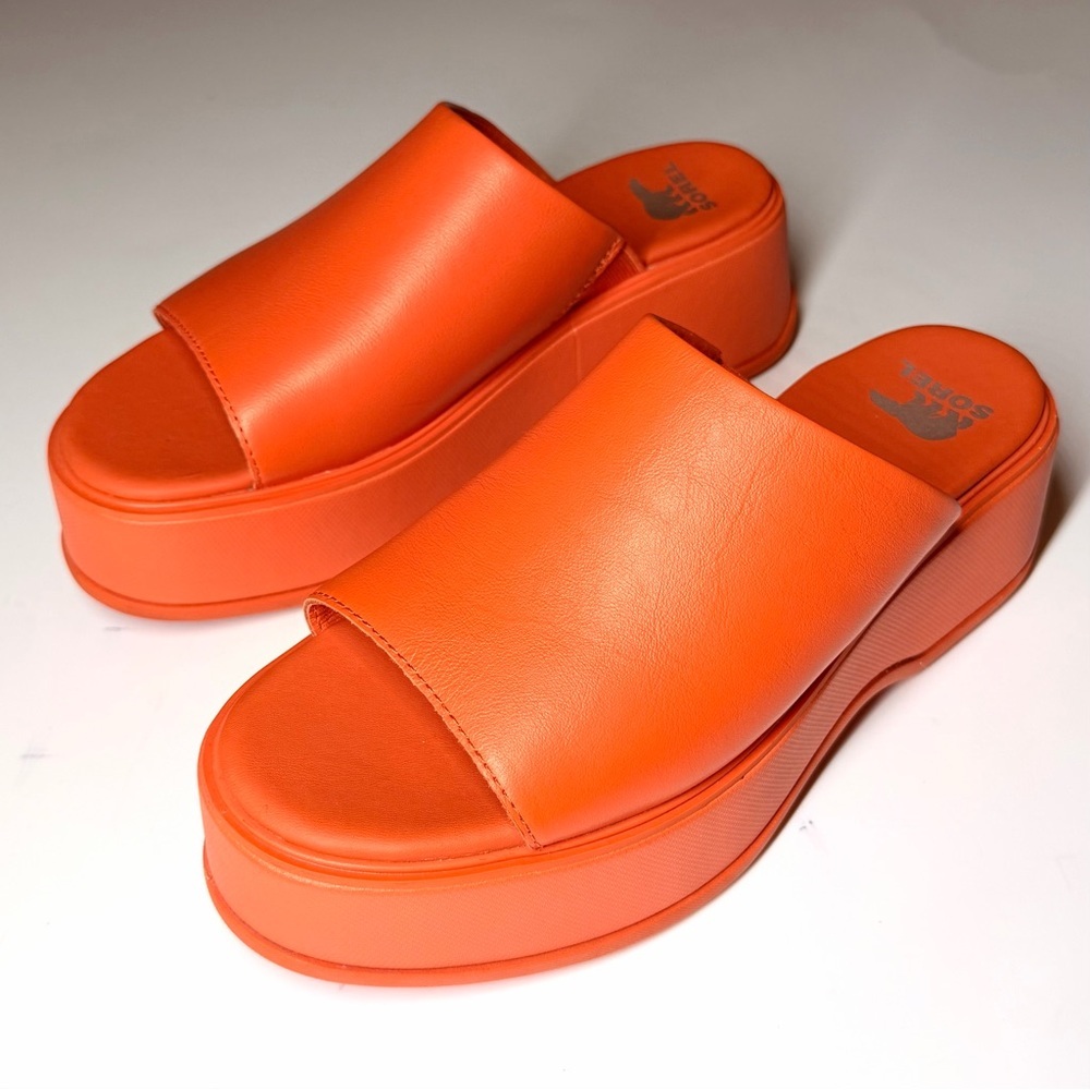 Sorel Women’s DAYSPRING Orange Platform Slide Sandals Size- 7 - Picture 1 of 9